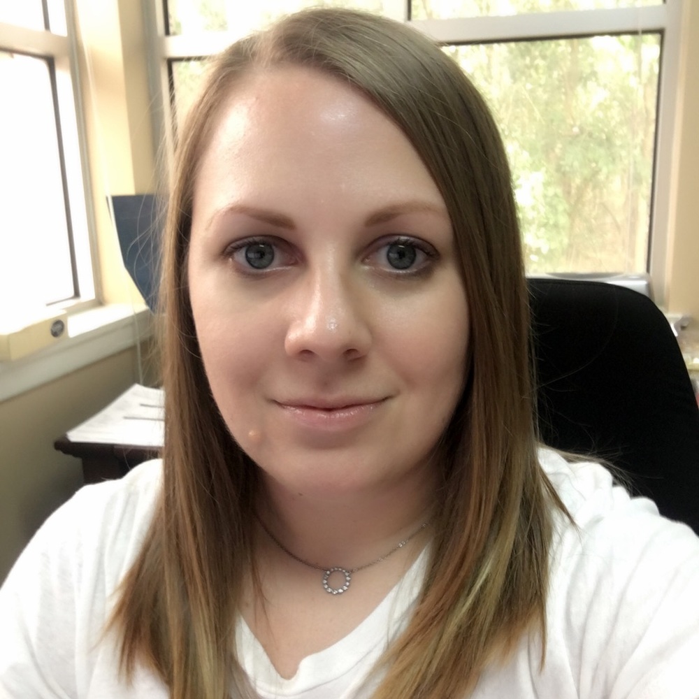 Meet your Posher, Alyssa